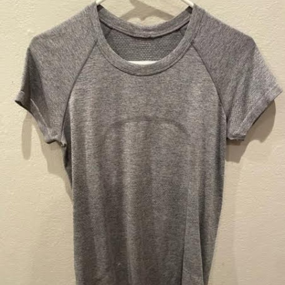 Swiftly Tech Short-Sleeve Shirt 2.0